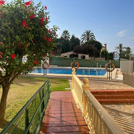 Apartamento Con Piscina Y Barbacoa Apartman La Cala Del Moral Kültér fotó