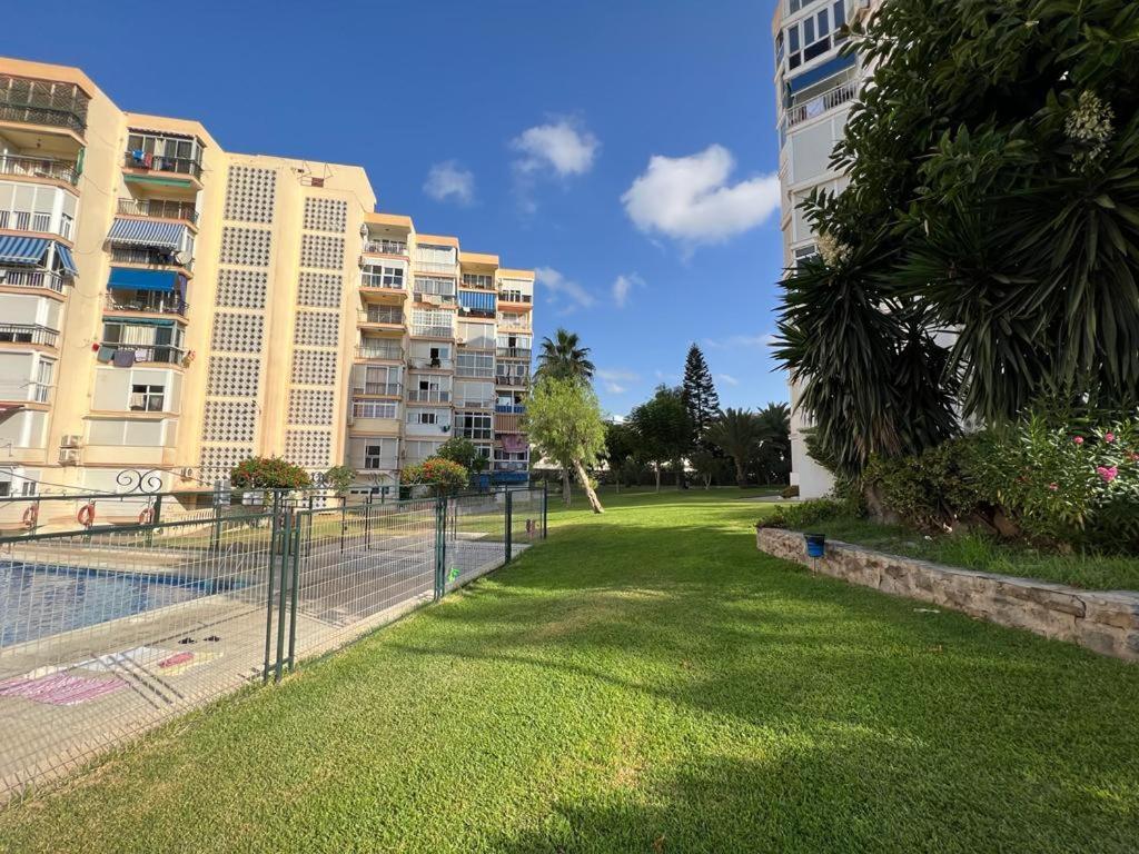 Apartamento Con Piscina Y Barbacoa Apartman La Cala Del Moral Kültér fotó