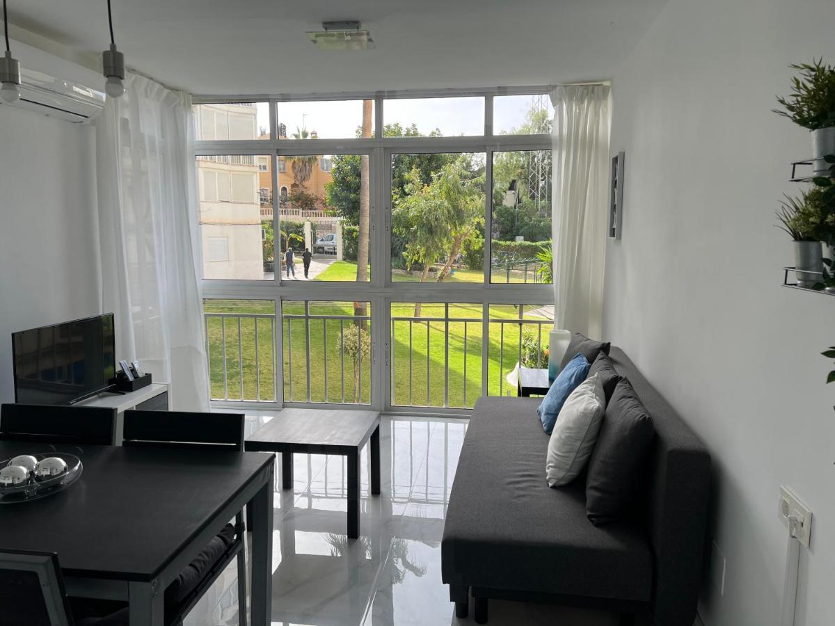 Apartamento Con Piscina Y Barbacoa Apartman La Cala Del Moral Kültér fotó